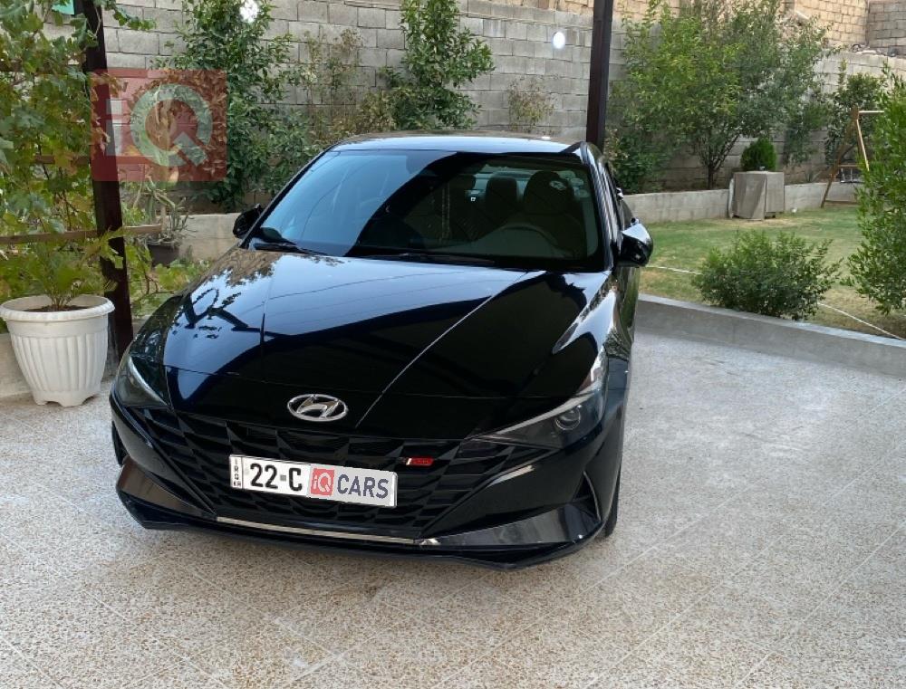 هیوندای ئەلەنترا